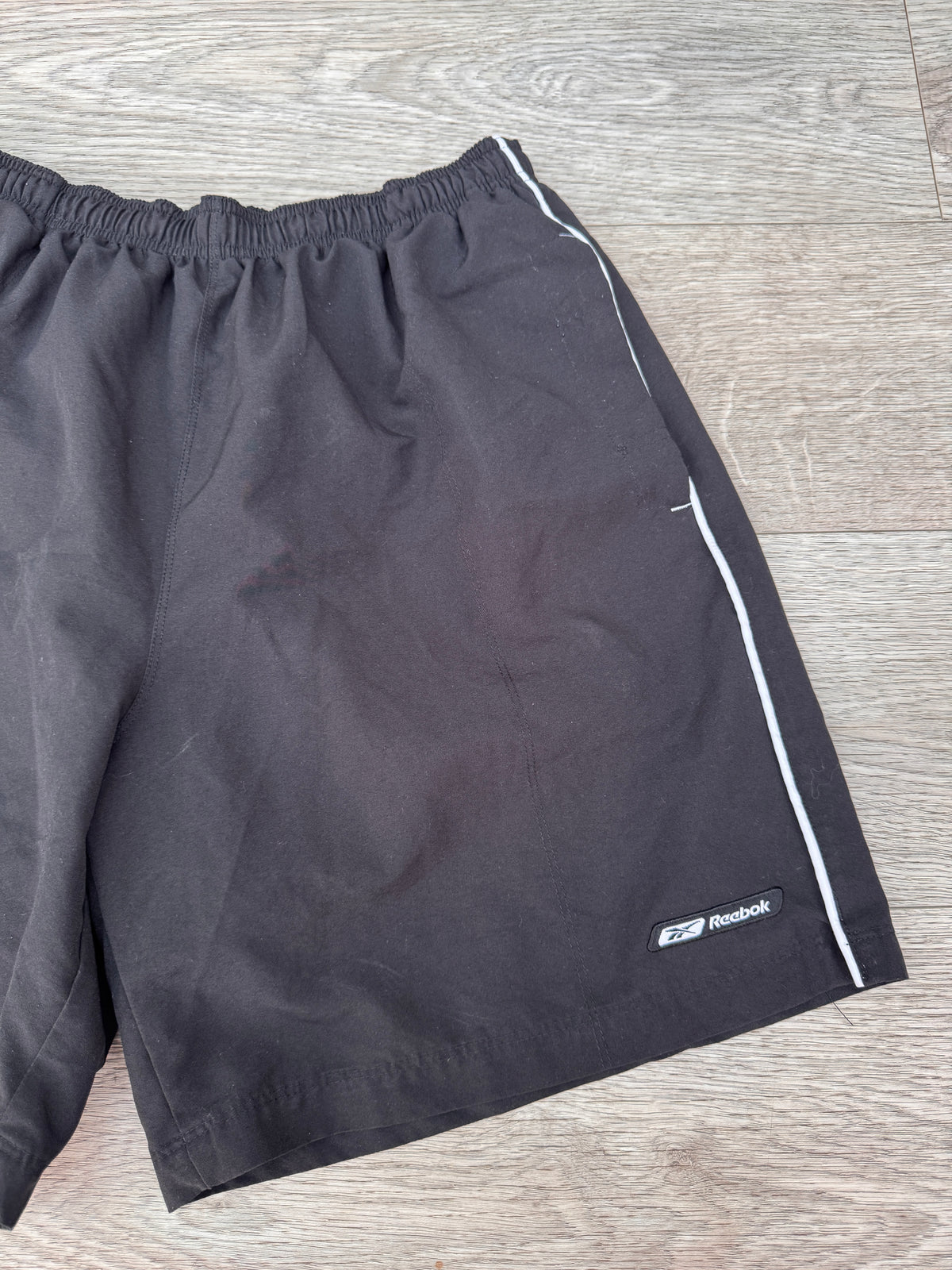 Vintage Reebok Shorts Mens Large Black White Piping Y2K 90s Sports Gym Running