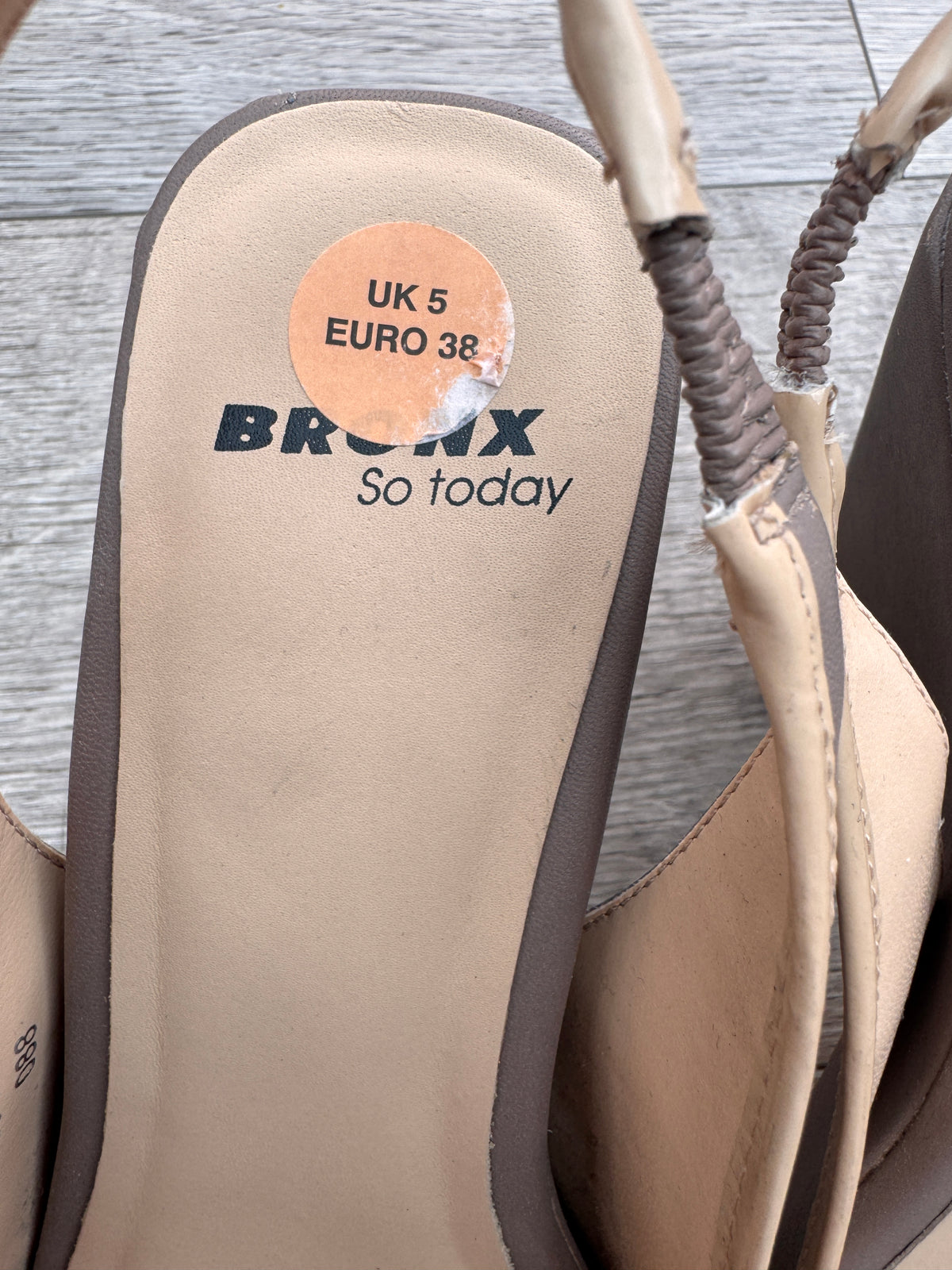 Bronx So Today Womens Heels UK 5 EU 38 Brown Beige Peep Toe Slingback