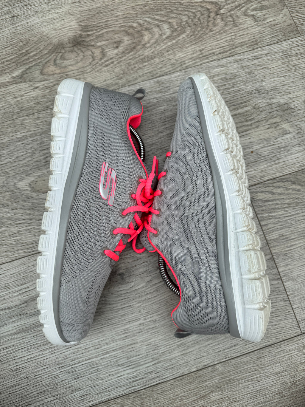 Skechers Womens Trainers UK 8 Grey Pink Memory Foam Lightweight