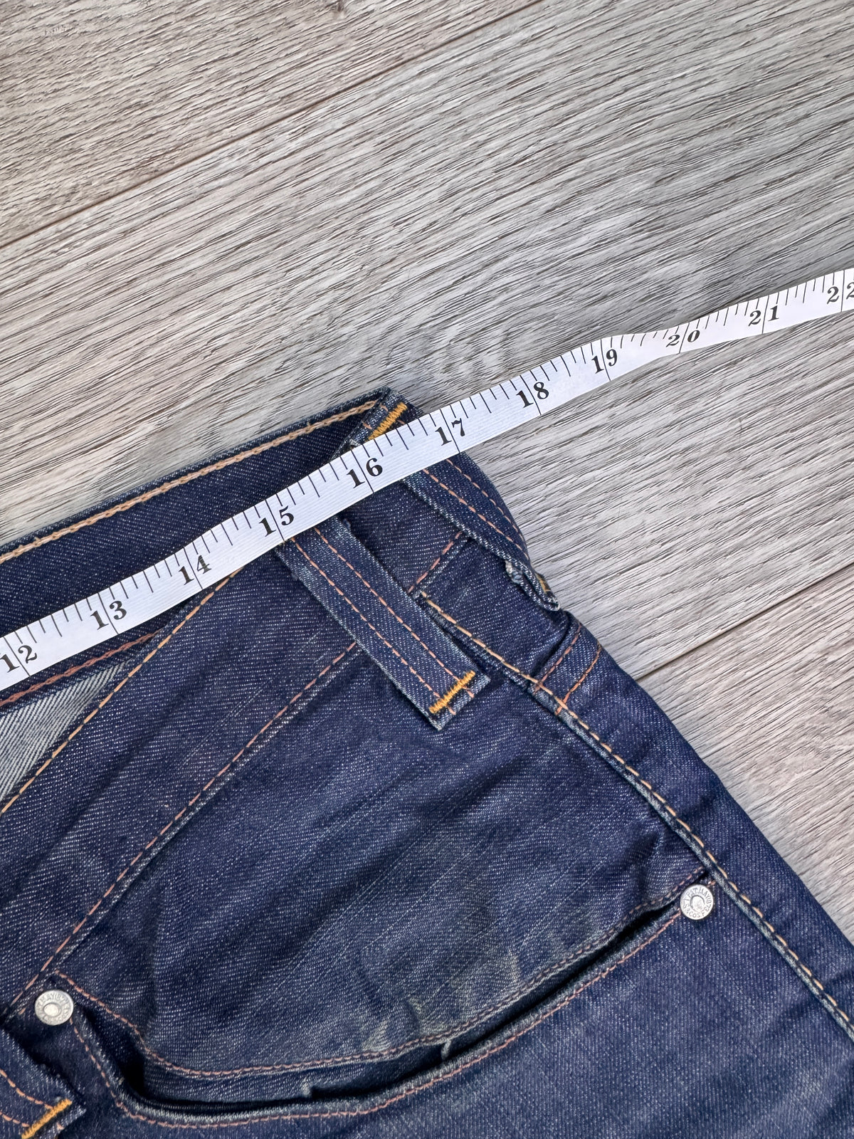Levis Womens W34 L32 Blue Denim Jeans Straight Leg Zip Pocket Distressed