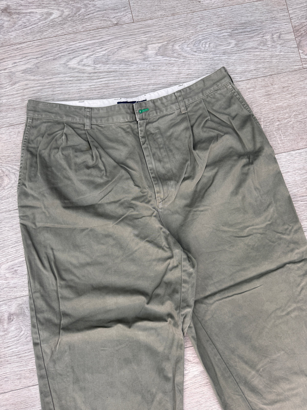 Tommy Hilfiger Vintage Mens Chinos W38 L28 Green Pleated Crest 100% Cotton