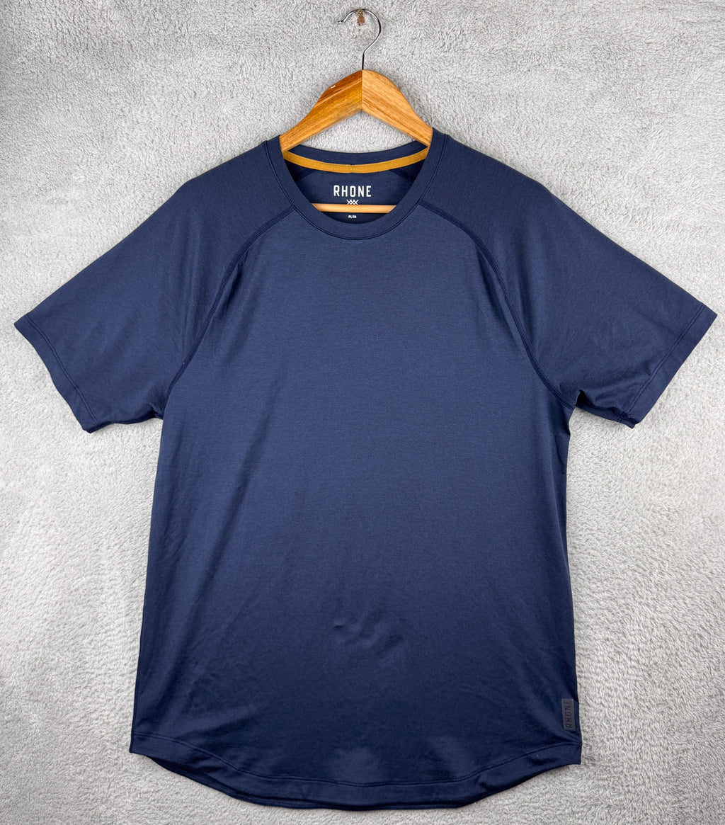 Rhone Mens Navy Blue Short Sleeve Performance Training Gym T Shirt Size Medium