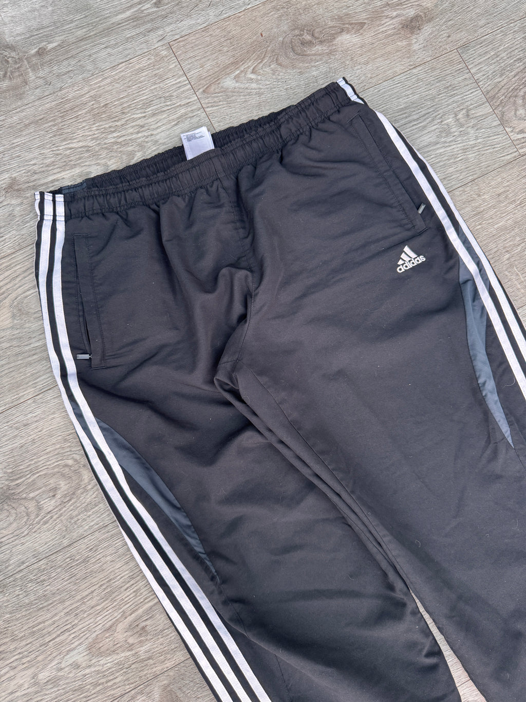 Adidas Mens Tracksuit Bottoms XL Black 3 Stripe Joggers Track Pants Zip Ankle