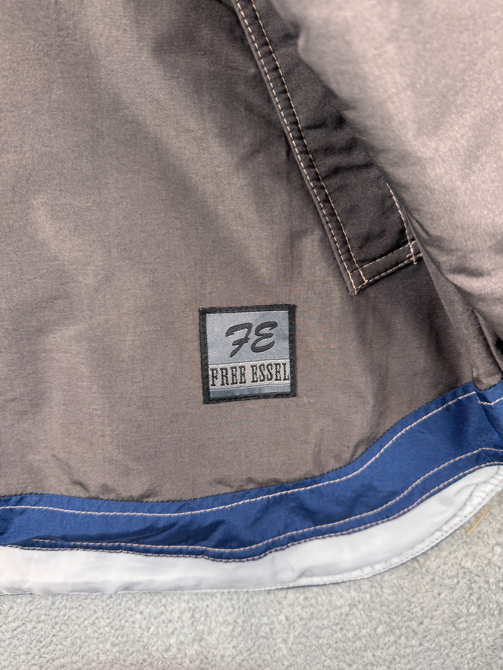 Free Essel Japan Mens Large Grey Blue Hooded Pullover Jacket Y2K Retro Anorak