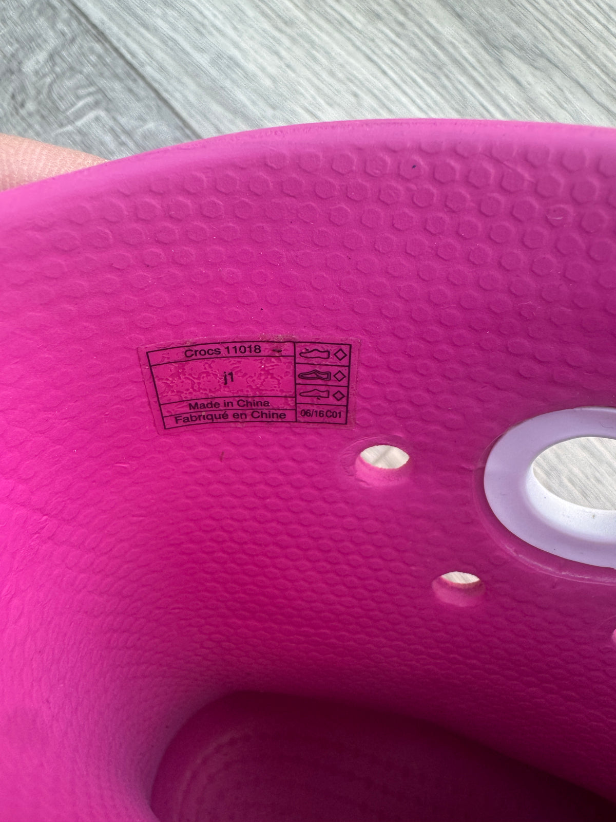 Crocs Kids Wellies Pink Rain Boots Waterproof Girls Size J1 11018 Wellington