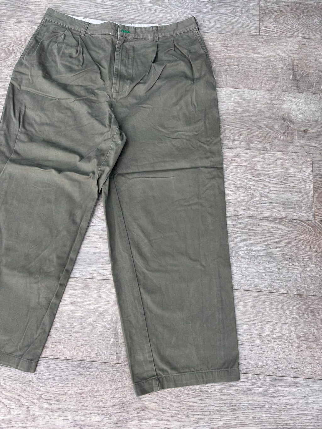 Tommy Hilfiger Vintage Mens Chinos W38 L28 Green Pleated Crest 100% Cotton