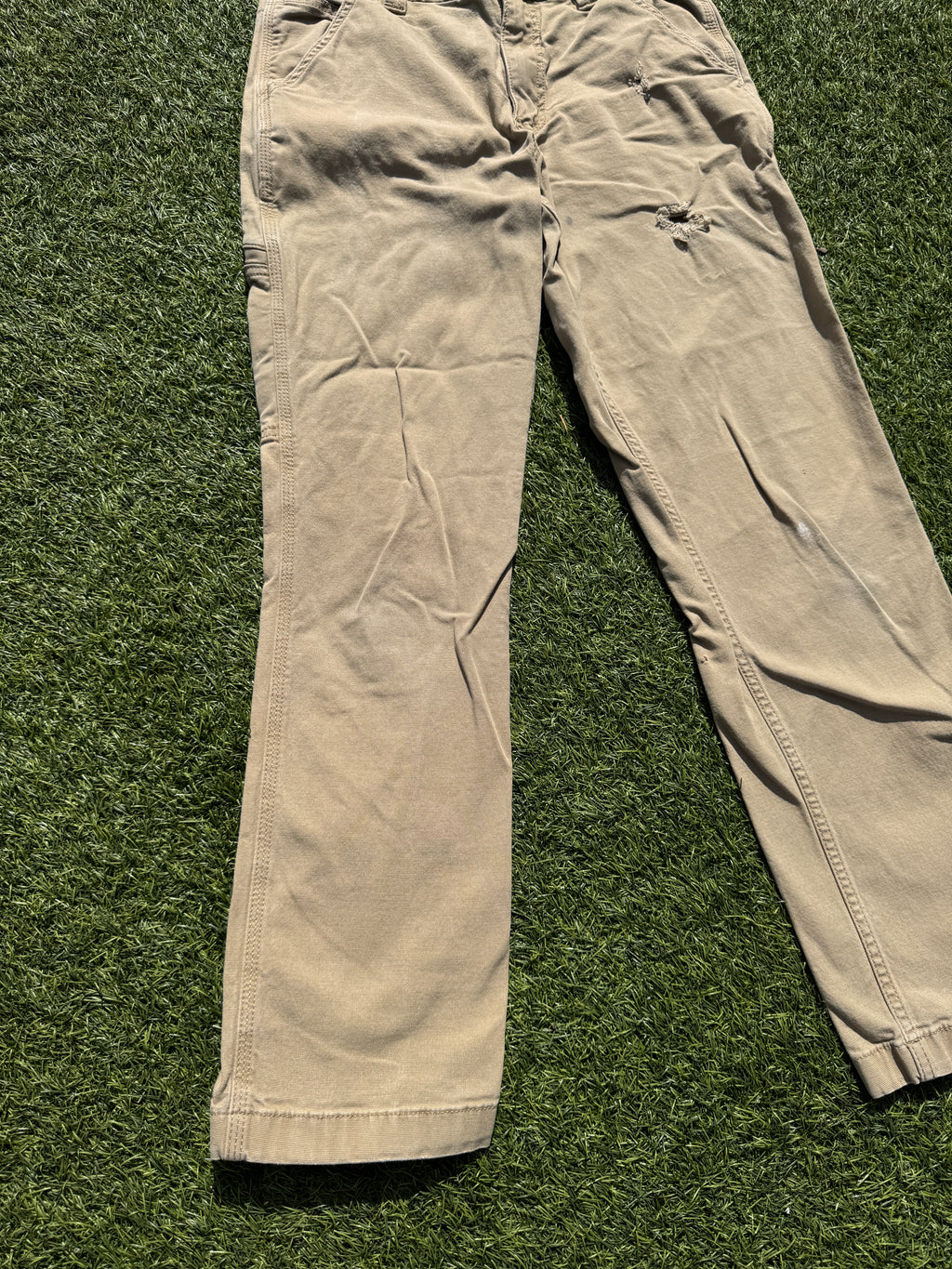 Carhartt Mens Carpenter Work Trousers Beige W31 L30 Relaxed Fit Distressed