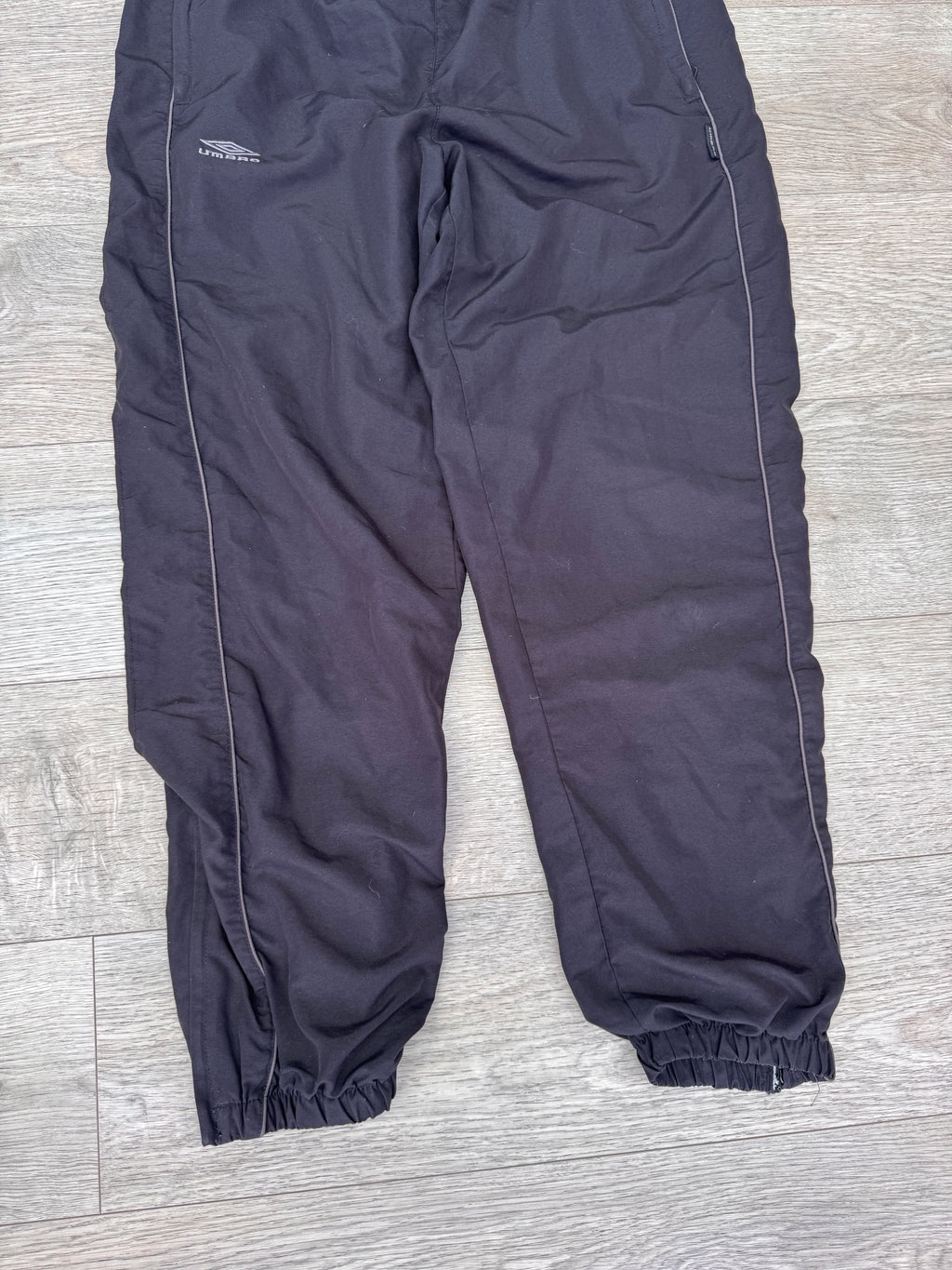 Umbro Mens Tracksuit Bottoms Size Large Black Joggers Lined