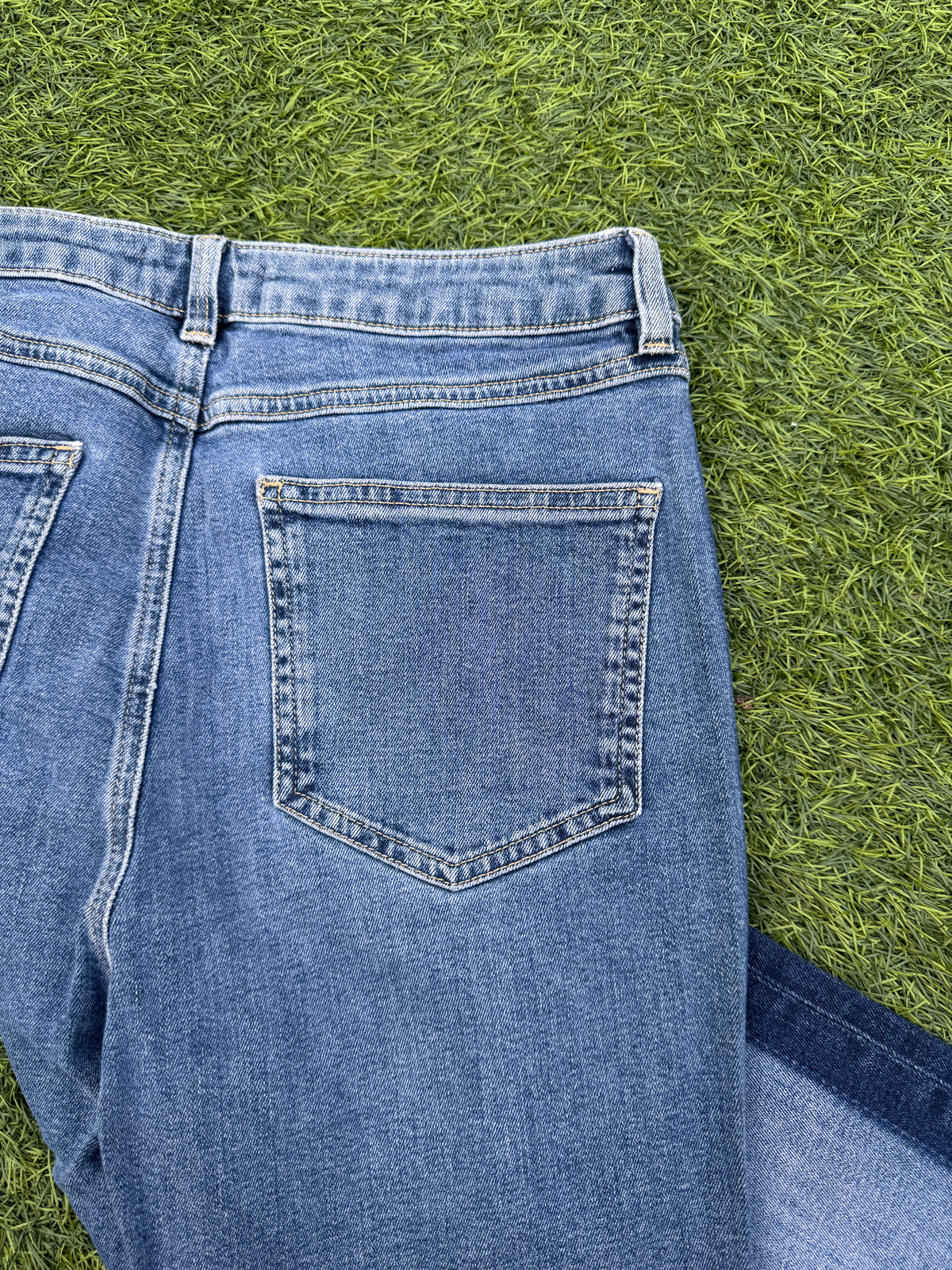 Mint Velvet Womens Jeans Size 12R Blue Denim Straight Leg W 30 L 28