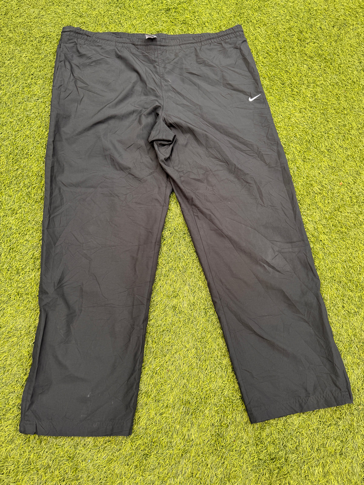 Nike Mens Track Pants XL Black Woven Lightweight Training Joggers