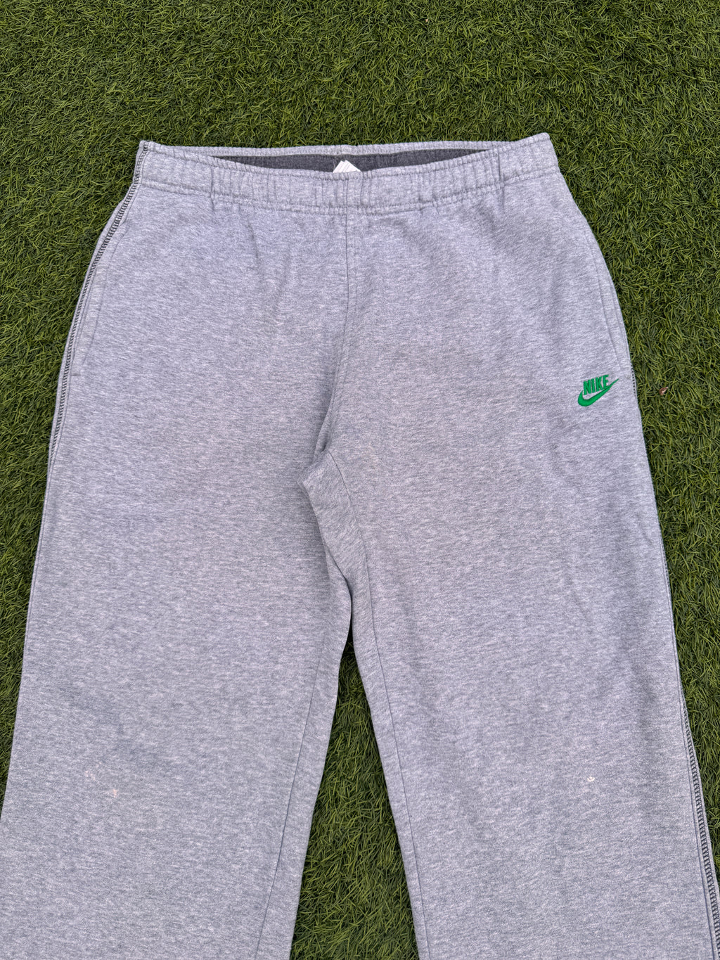 Vintage Nike Joggers Mens Small Grey Green Swoosh Sweatpants Cuffed Y2K
