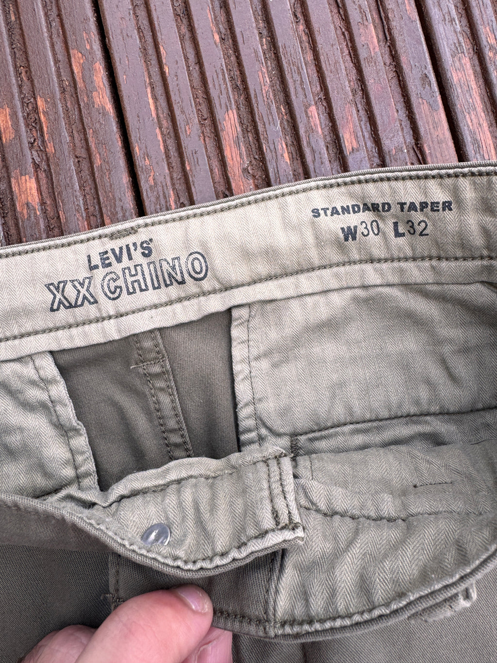 Levis XX Chino Mens Trousers W30 L32 Grey Beige Standard Taper