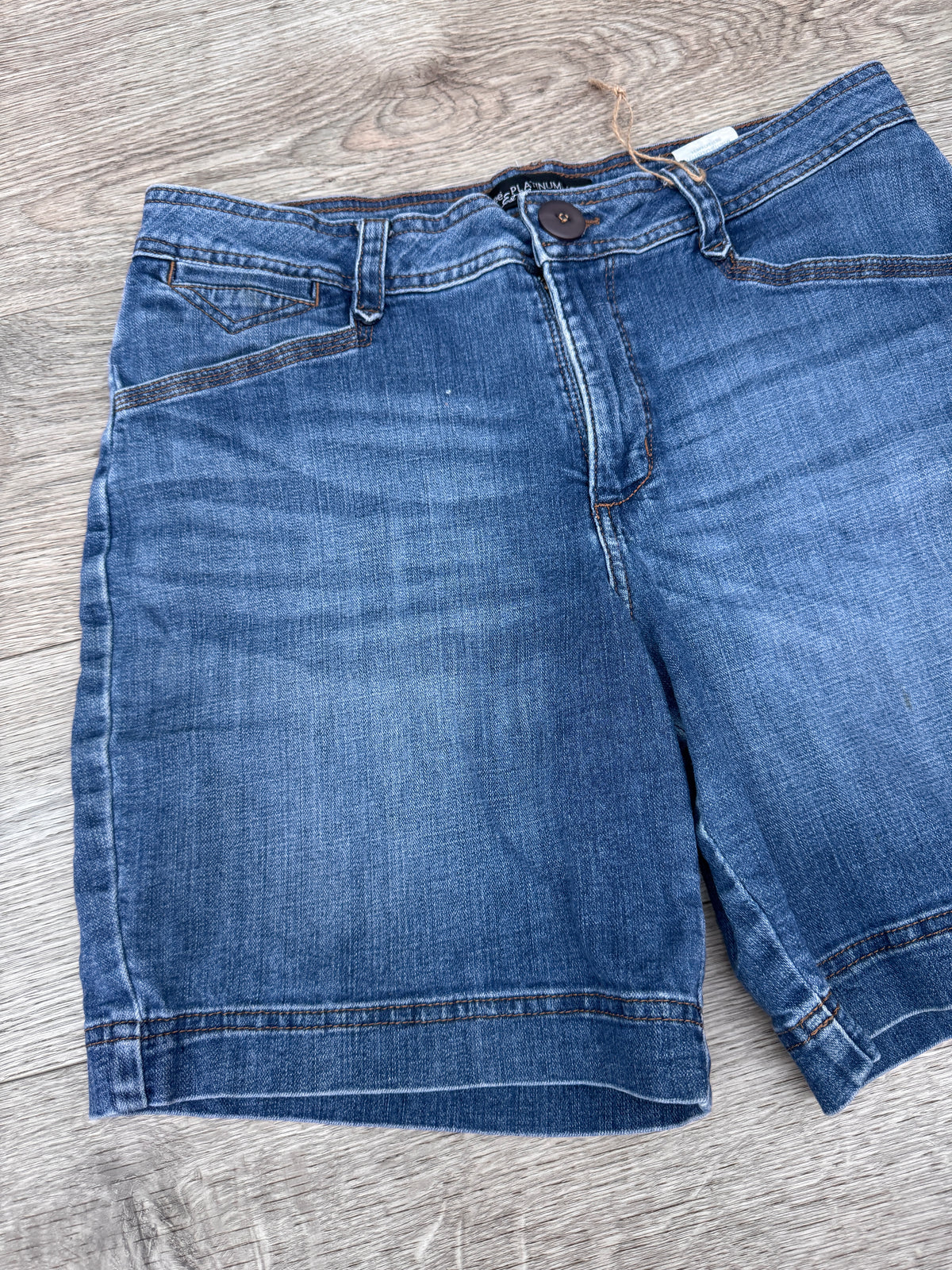 Lee Platinum Label Womens Denim Shorts Size 10 Blue Bermuda Stretch