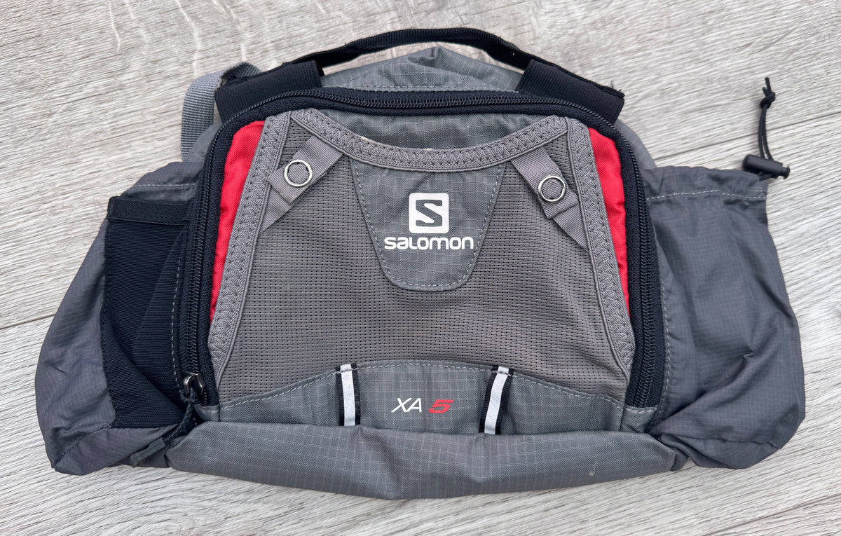 Salomon XA 5 Waist Pack Running Belt Grey Red Trail Hiking Hydration Bag