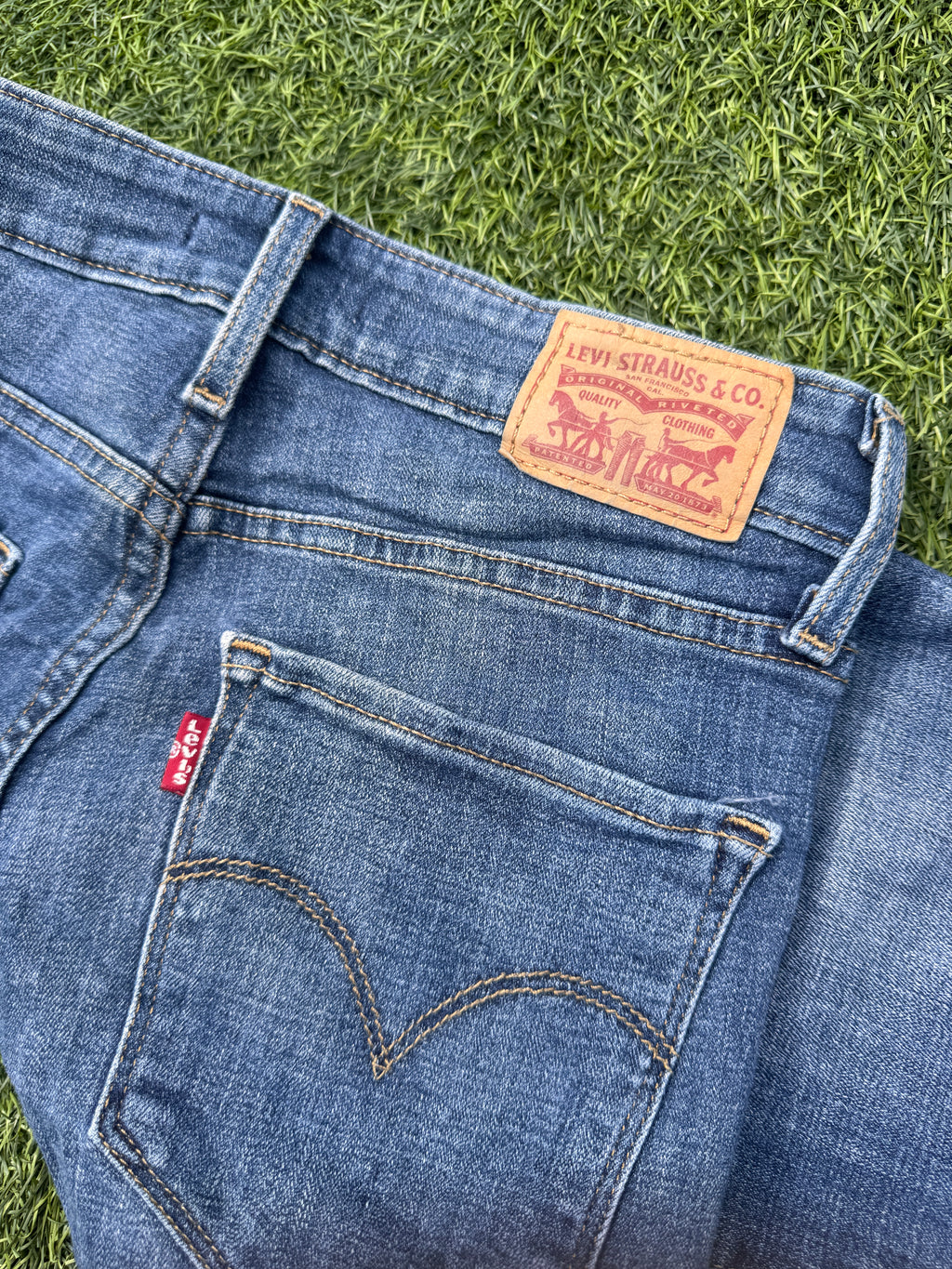 Levis 721 Womens Jeans W27 L30 Blue Denim High Rise Skinny Stretch