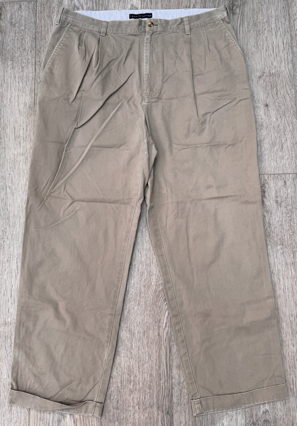 Tommy Hilfiger Mens Chinos W40 L31 Beige Pleated Cotton Trousers Vintage