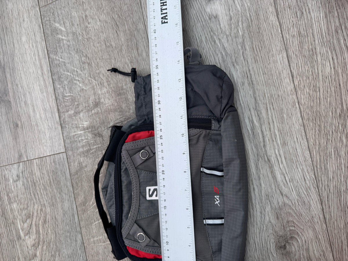 Salomon XA 5 Waist Pack Running Belt Grey Red Trail Hiking Hydration Bag