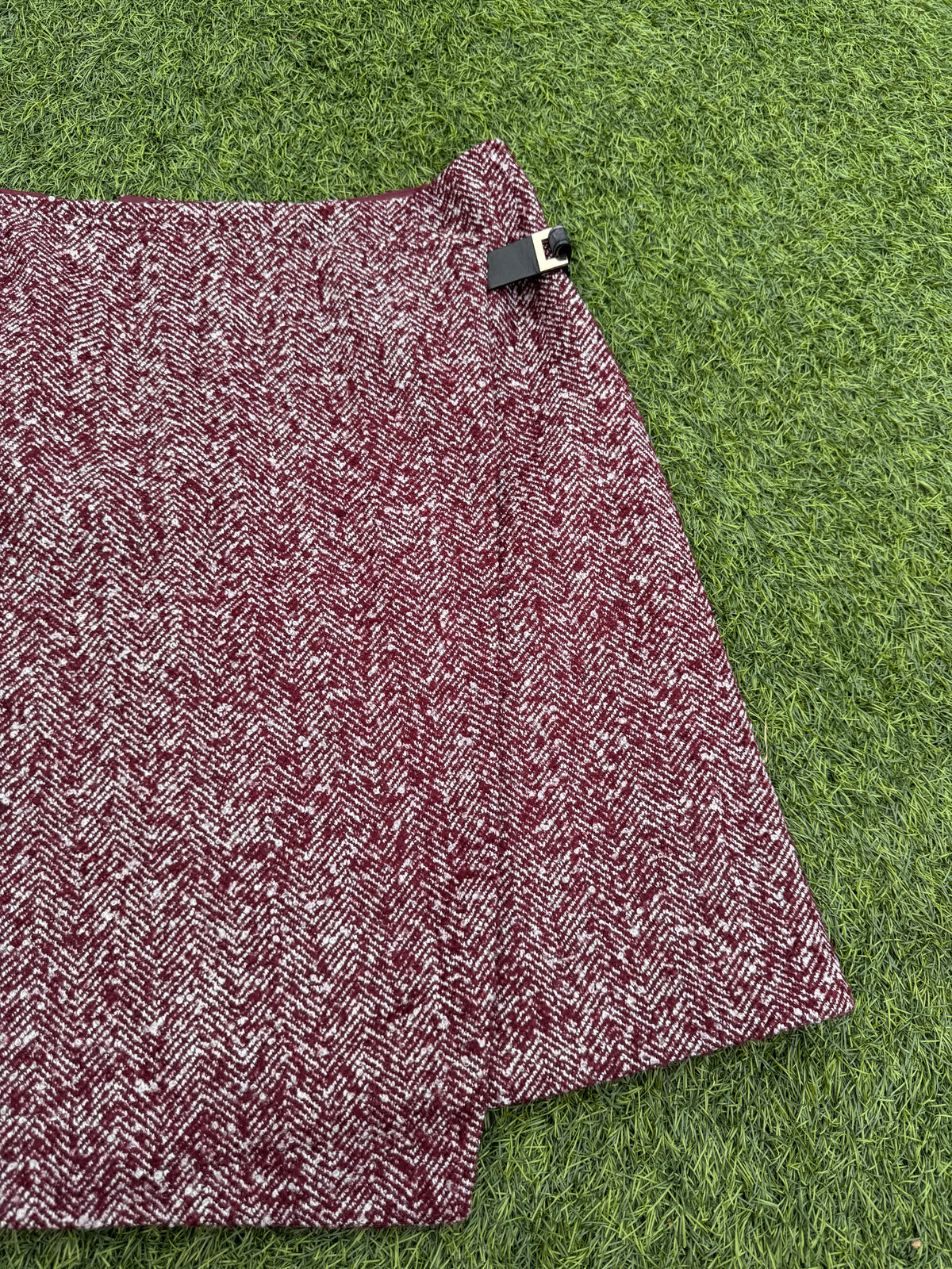 M&S Womens Skirt UK 12 Burgundy Wool Blend Herringbone Wrap Mini