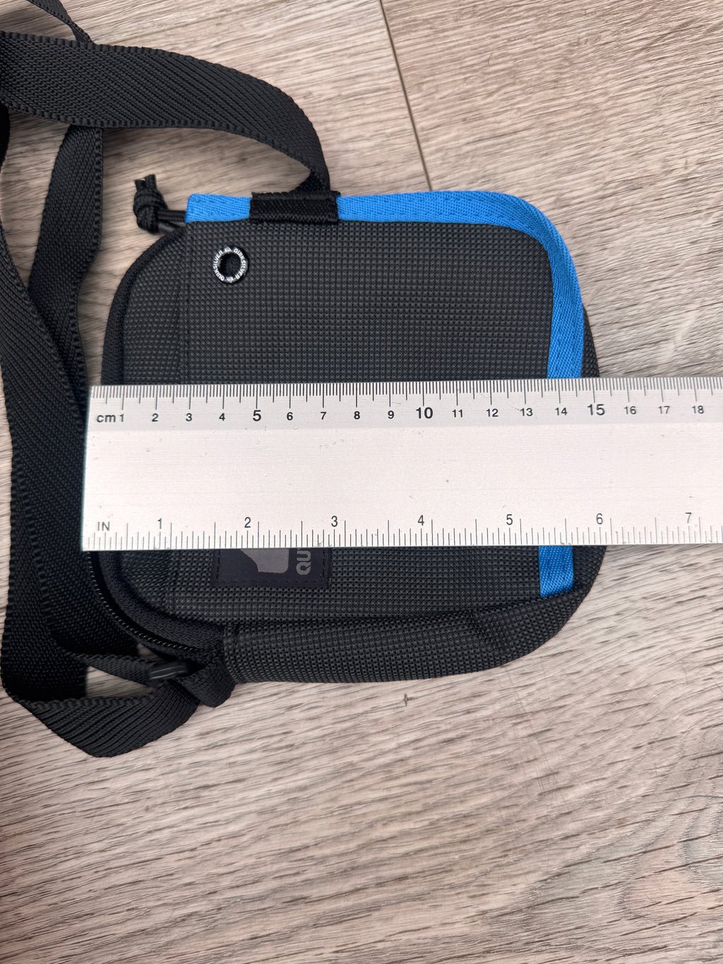 Quiksilver Small Crossbody Bag Black Blue Shoulder Flight Travel Festival Bag
