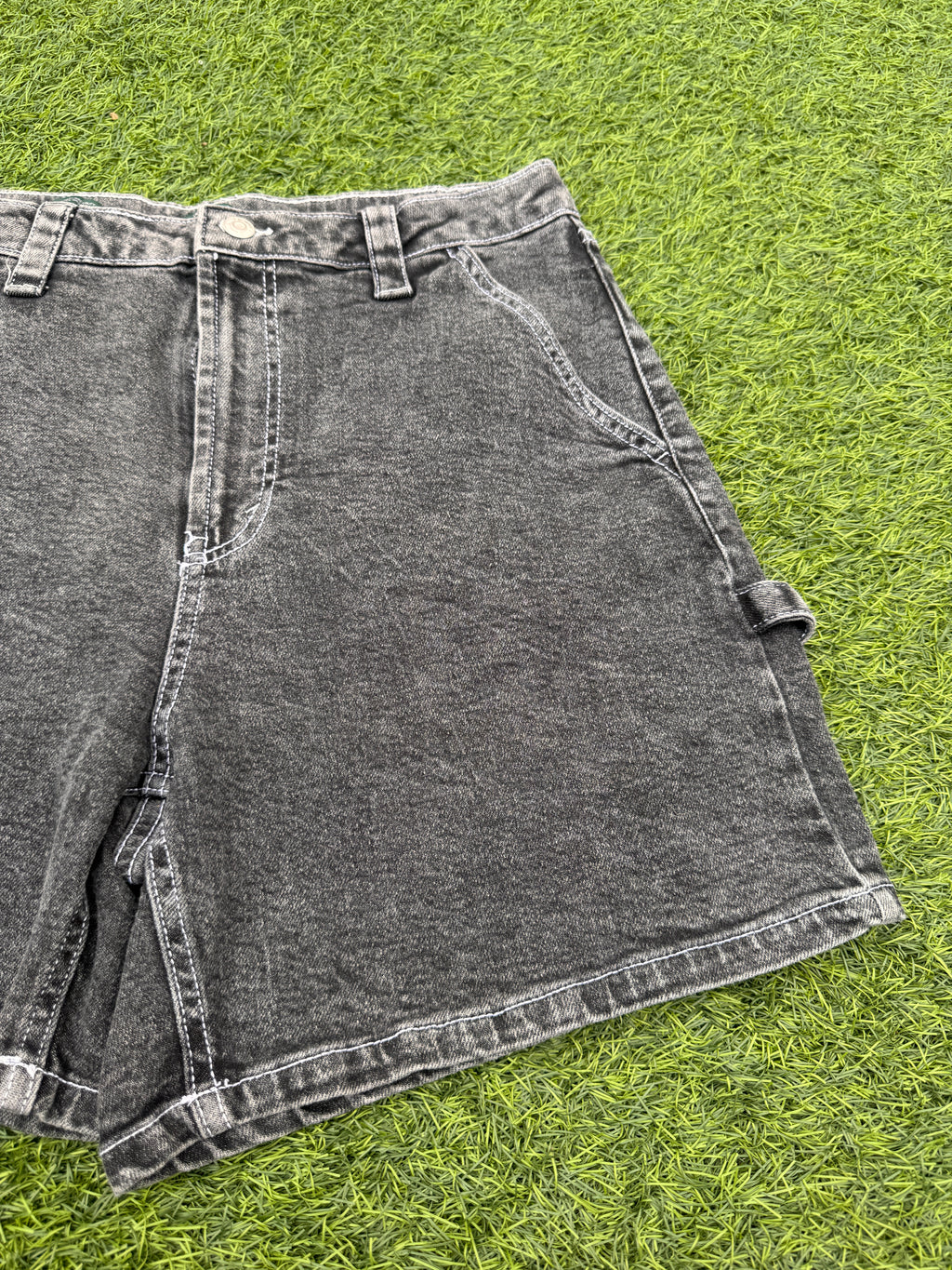 Wild Fable Womens Denim Shorts Size 12 Black Acid Wash Carpenter Utility Y2K