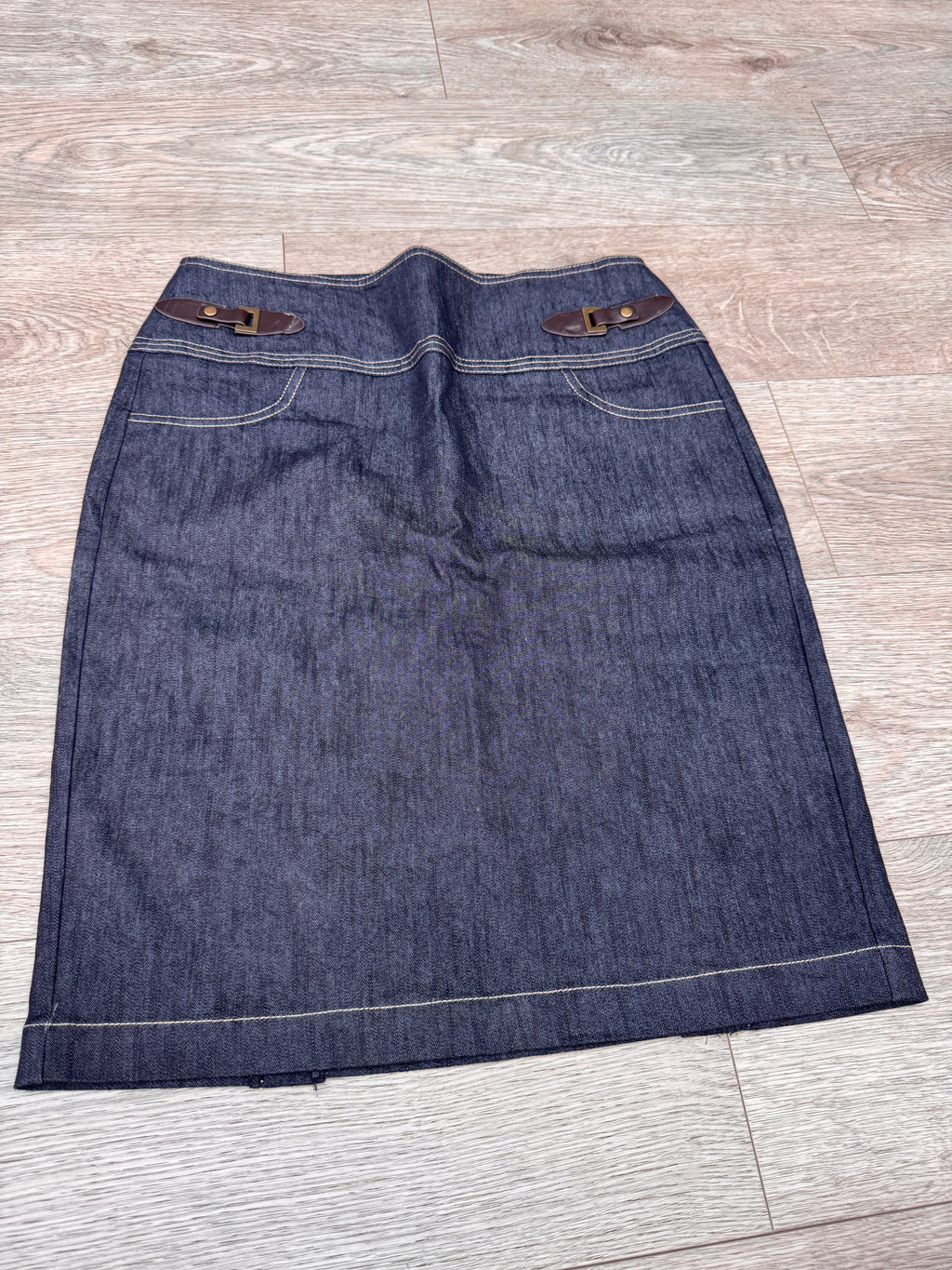 Dressbarn Womens Denim Midi Skirt UK 8 Blue Stretch Buckle Y2K Contrast Stitch