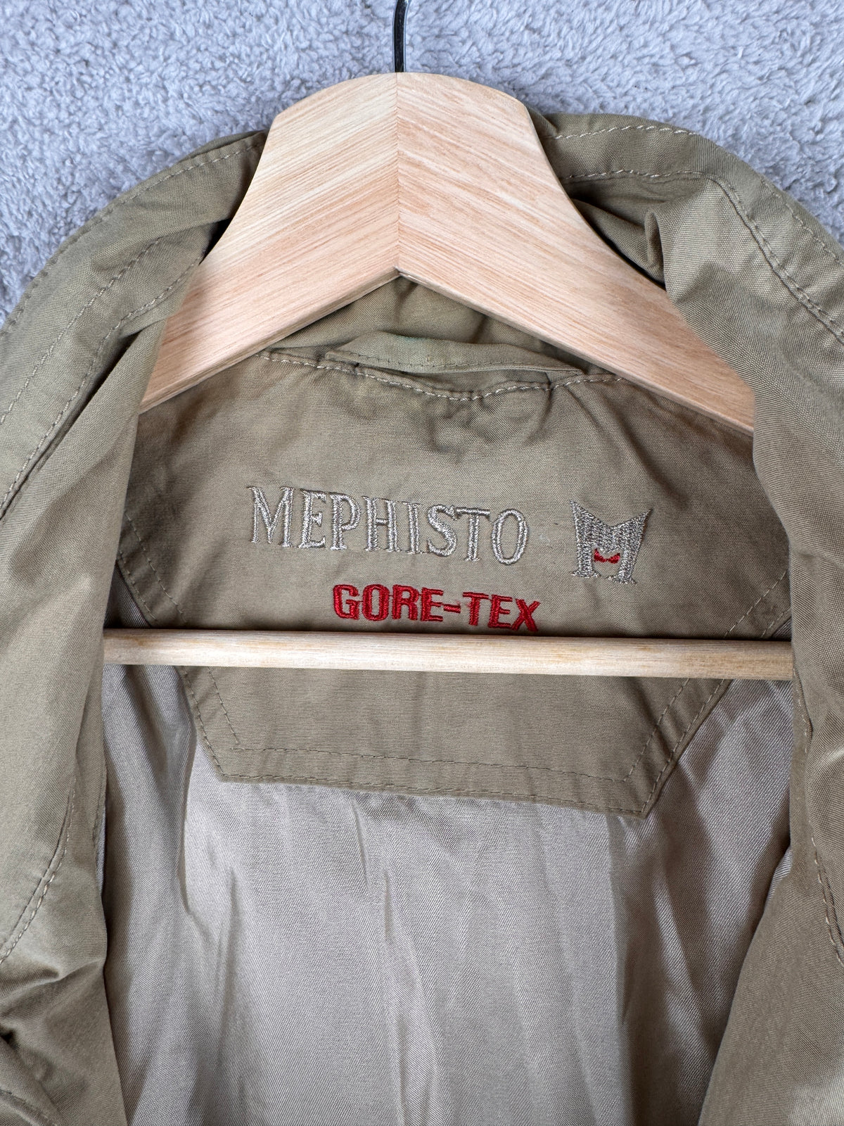 Mephisto Gore-Tex Mens Jacket Size 52 Beige Waterproof Field Coat Outdoor