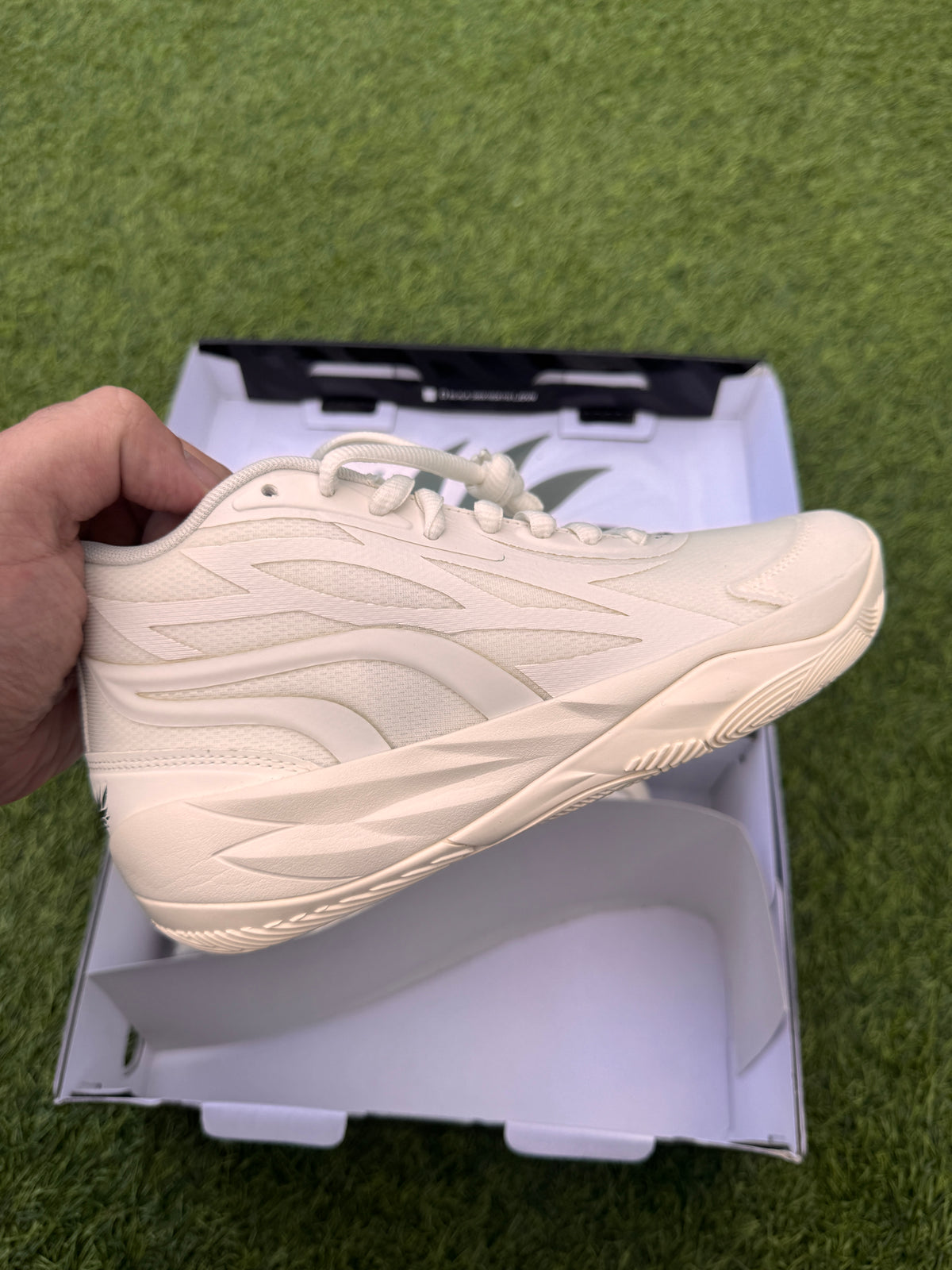 PUMA LaMelo Ball MB.02 Whispers Basketball Trainers UK 3