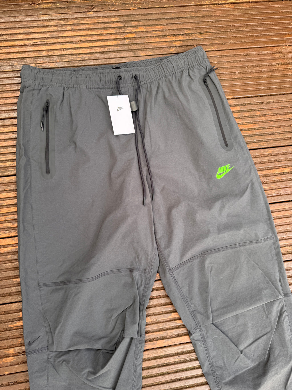 Nike Sportswear Mens Track Pants XL Grey Green Logo Woven Zip Pockets