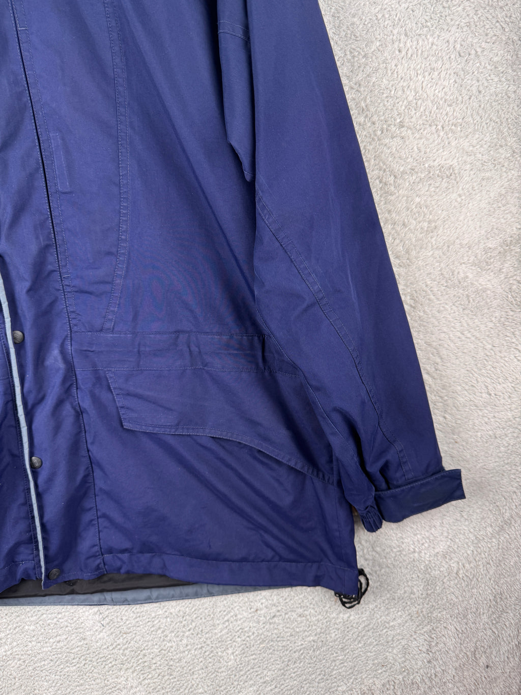 Vintage Berghaus Mens Small Navy Blue Waterproof Hiking Outdoor Jacket Coat