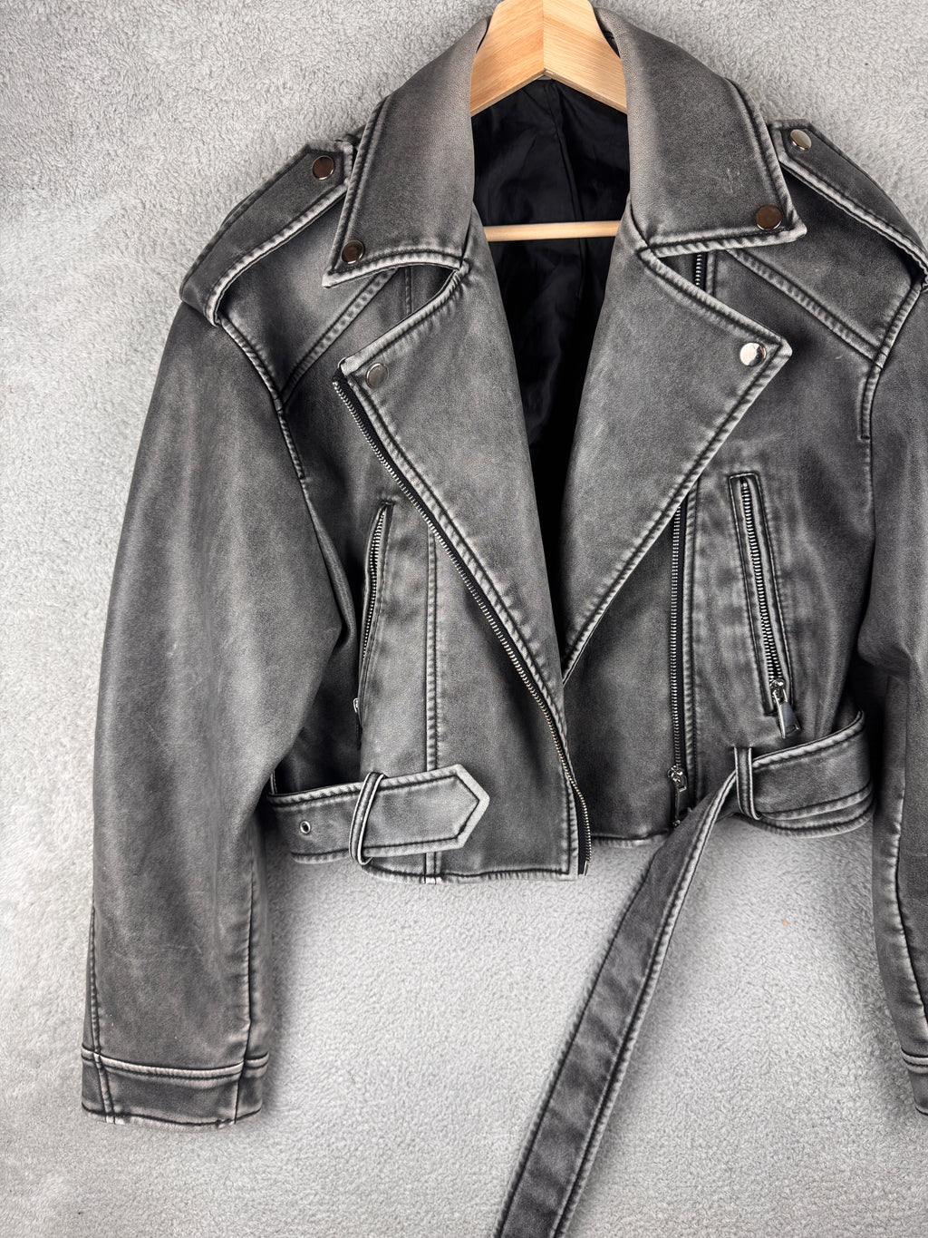 MOCHY TU Womens Grey Faux Leather Biker Jacket Cropped Moto Belted Zip Small