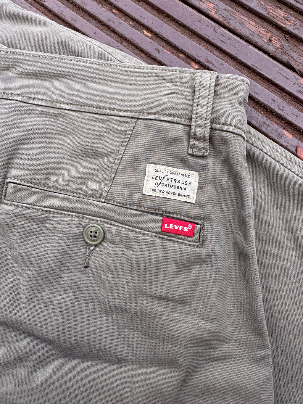 Levis XX Chino Mens Trousers W30 L32 Grey Beige Standard Taper