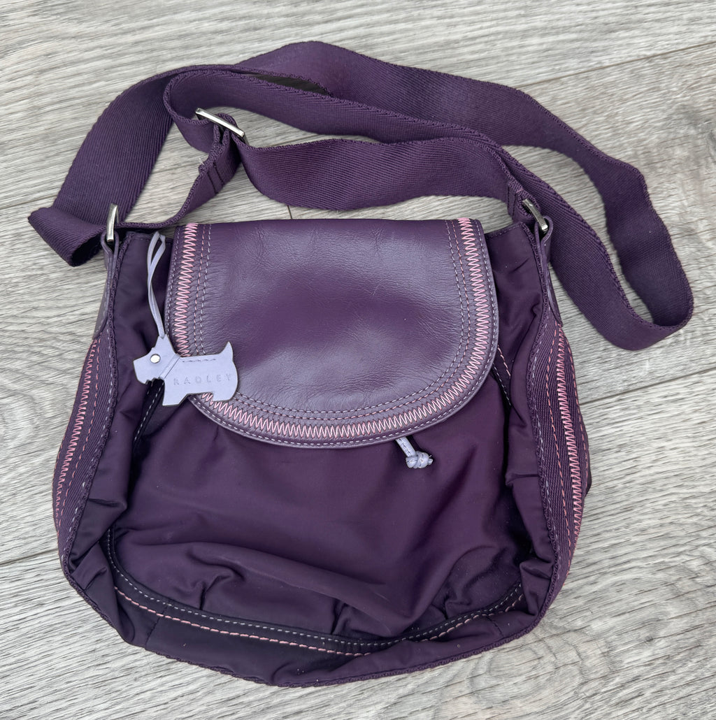 Radley Womens Purple Crossbody Shoulder Bag Nylon Leather Trim Dog Charm Plum