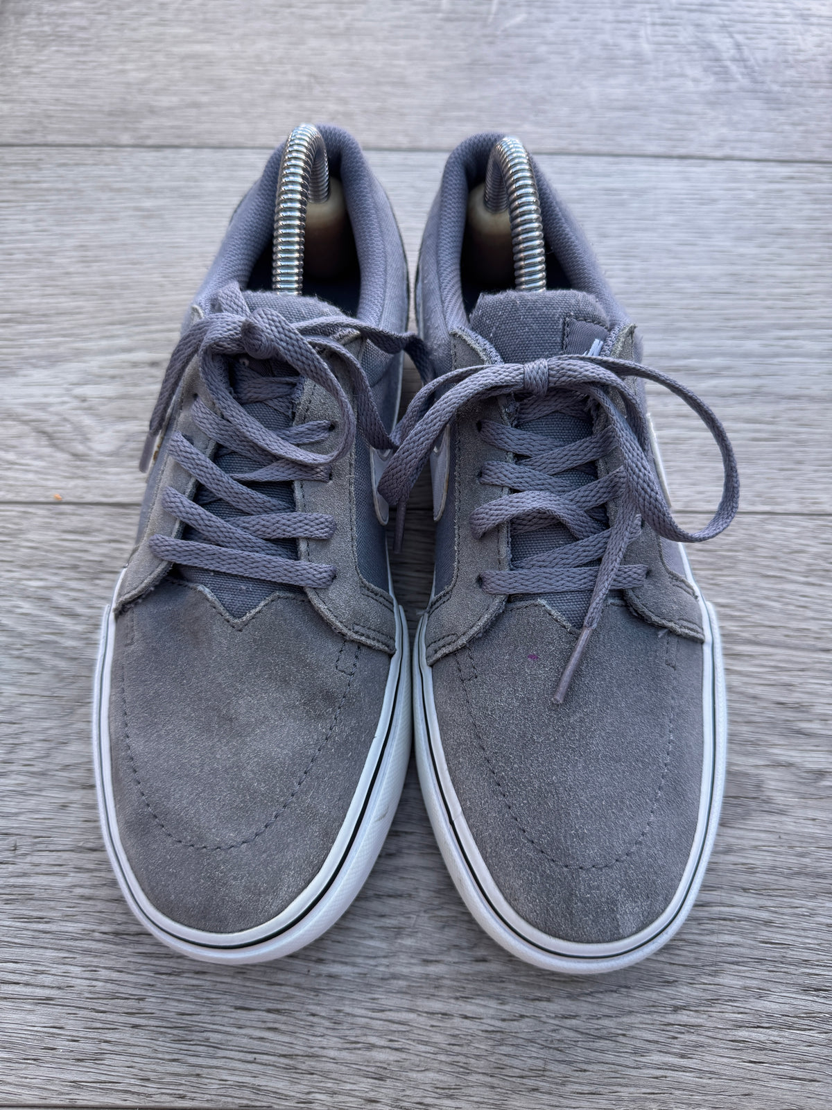 Nike SB Satire Grey White Trainers Shoes UK 5.5