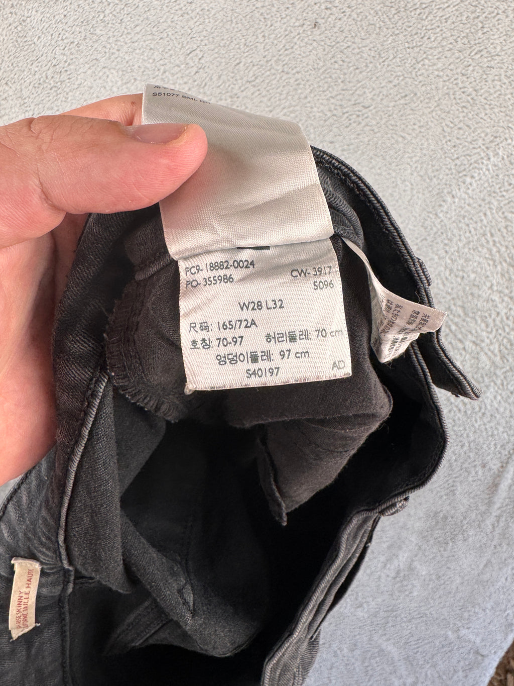 Levis 721 Womens Jeans W28 L32 High Rise Skinny Black Stretch