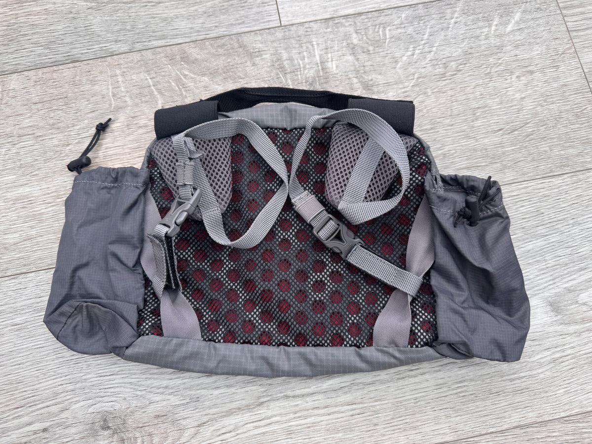 Salomon XA 5 Waist Pack Running Belt Grey Red Trail Hiking Hydration Bag