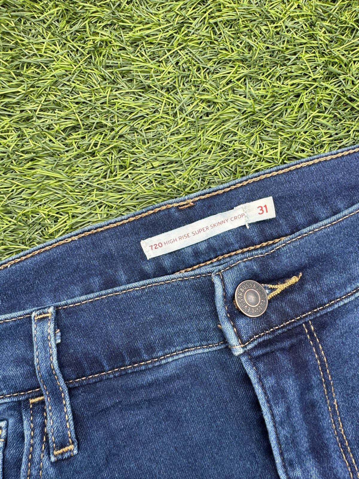 Levis 720 Womens Jeans W31 L 26 High Rise Super Skinny Crop Blue Stretch