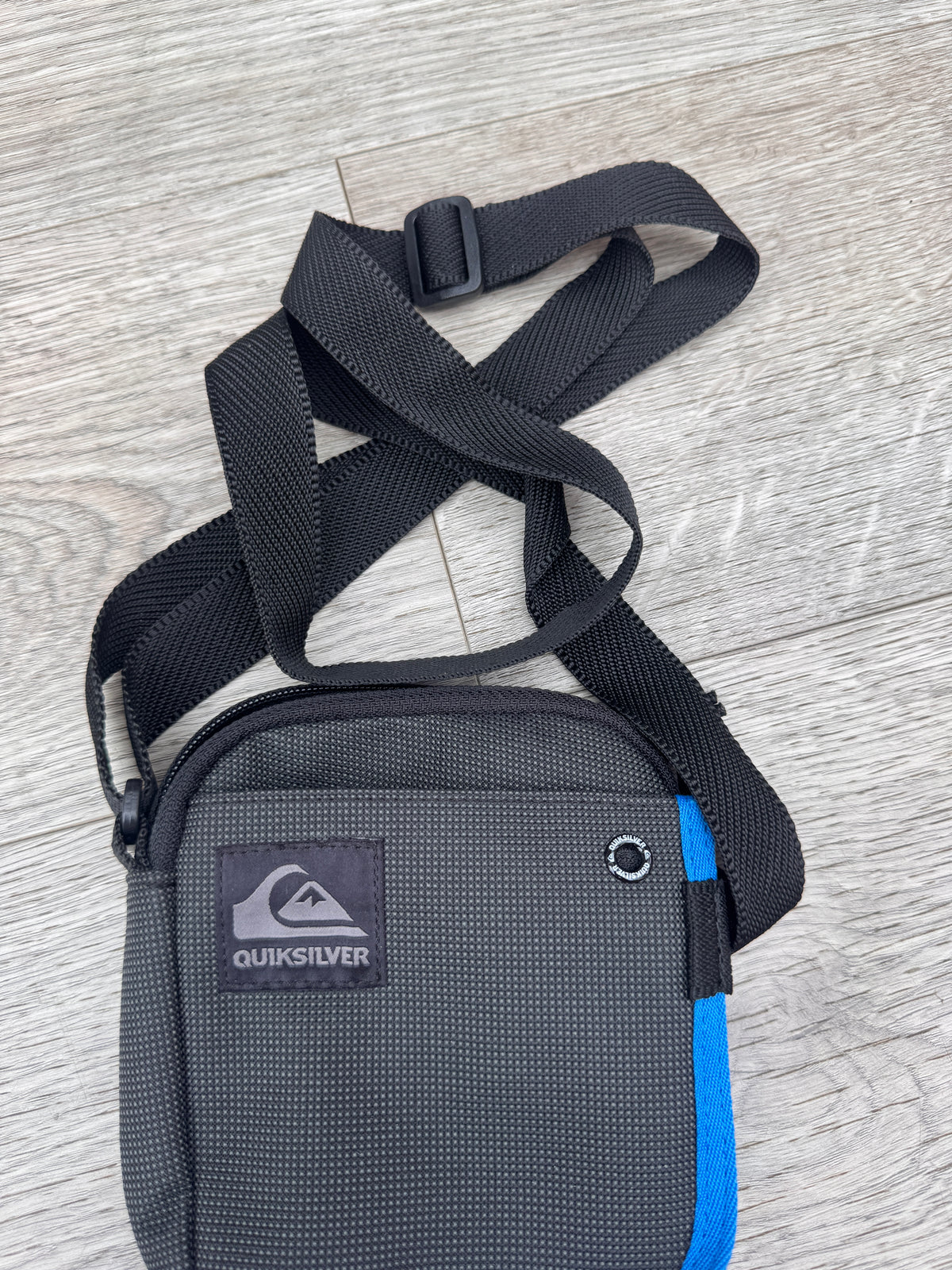 Quiksilver Small Crossbody Bag Black Blue Shoulder Flight Travel Festival Bag