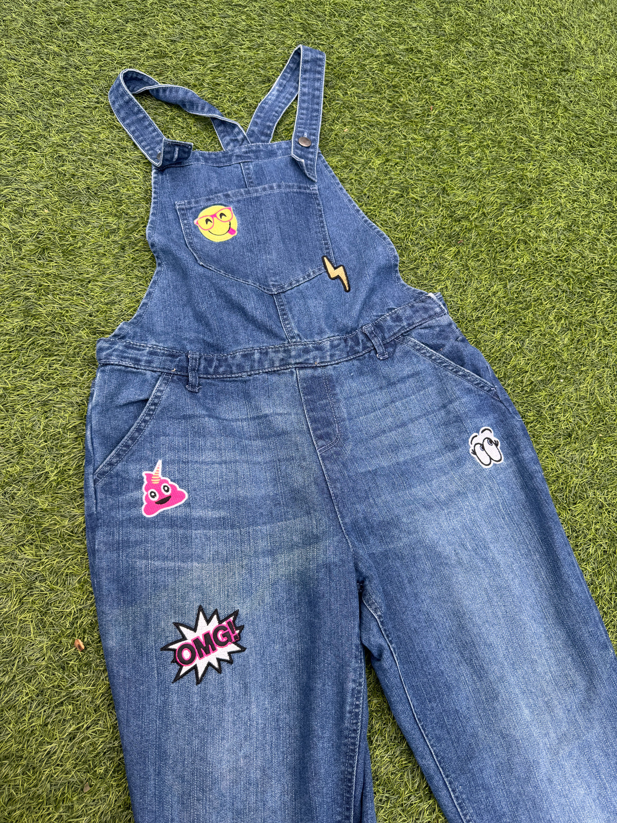 The Children's Place Girls Denim Dungarees Age 16 Blue Jeans Emoji Patches