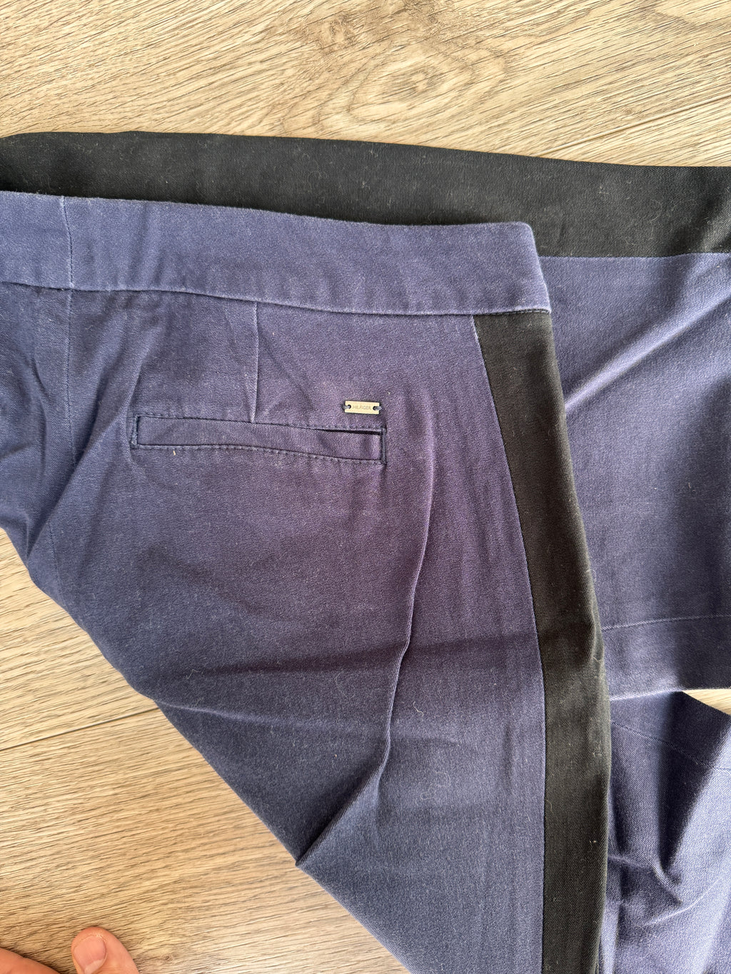 Tommy Hilfiger Womens Trousers Size 4 Navy Blue Black Stripe W 30 L 28
