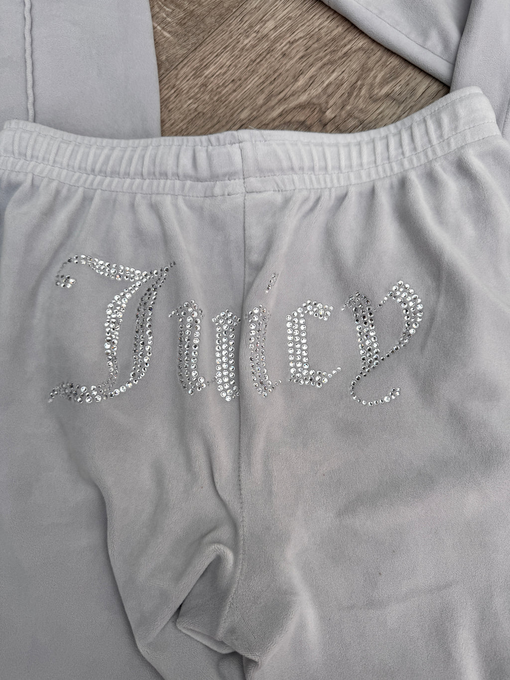 Juicy Couture Womens Velour Track Pants XS Grey Rhinestone Y2K Wide Leg