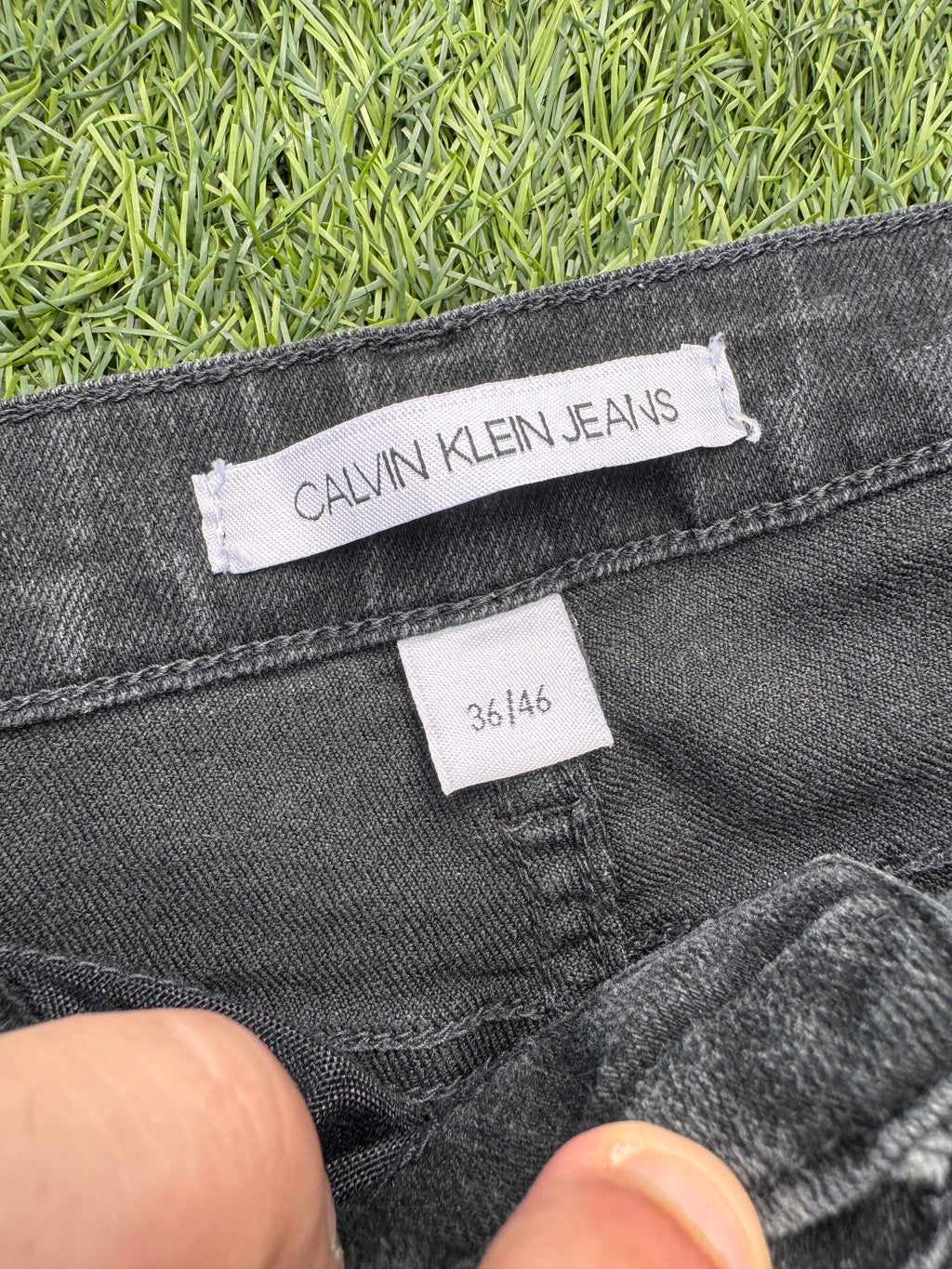 Calvin Klein Jeans Mens W36 L32 Black Grey Faded Denim Trousers Straight Leg