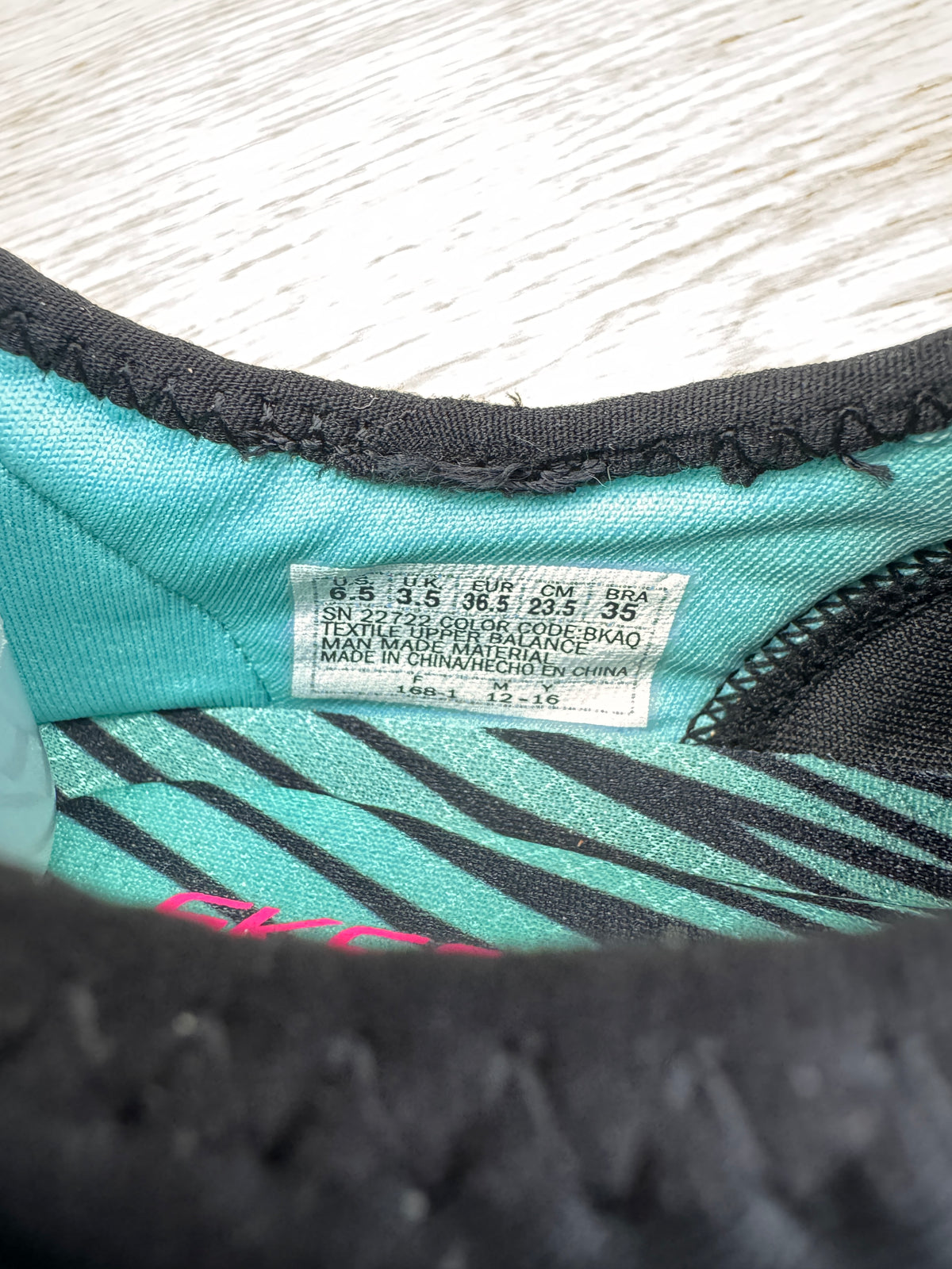 Skechers Stretch Fit Womens Trainers UK 3.5 Black Turquoise Memory Foam
