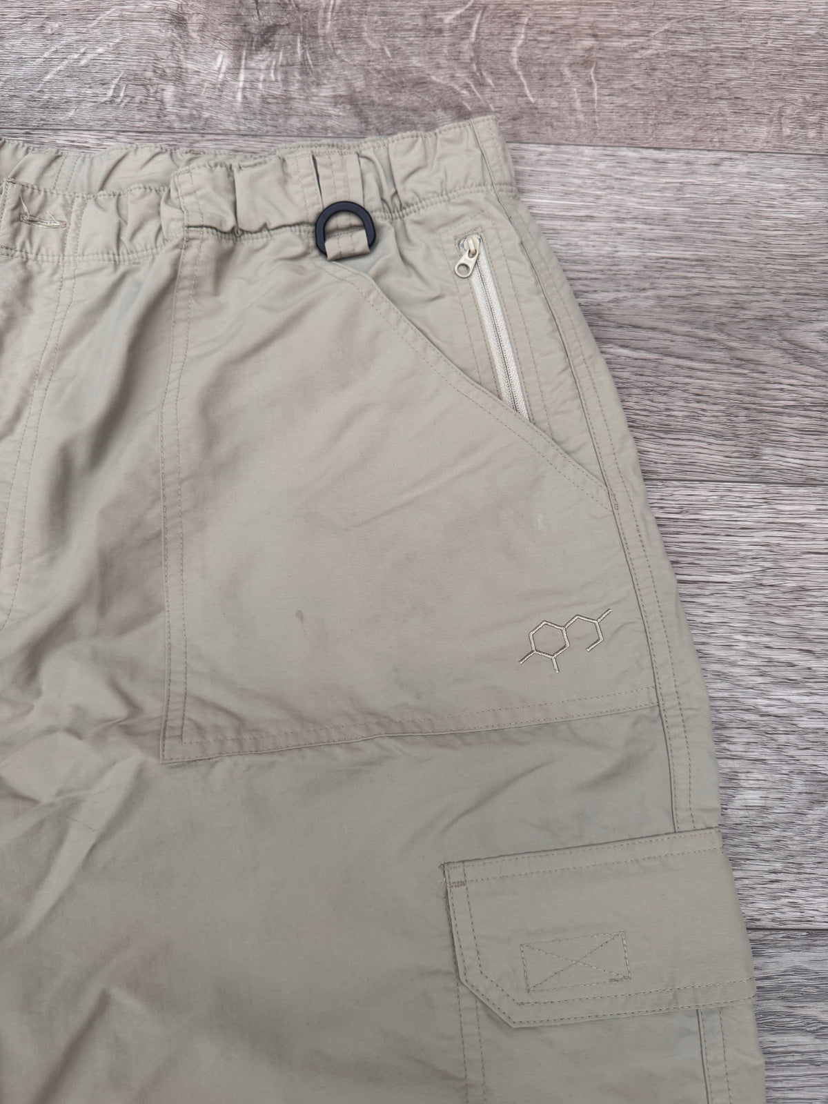 Technicals Mens Cargo Shorts Size W38 Beige Utility Hiking Outdoor