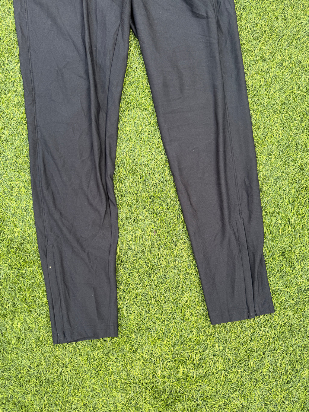 Under Armour Mens Tracksuit Bottoms Medium Black Joggers