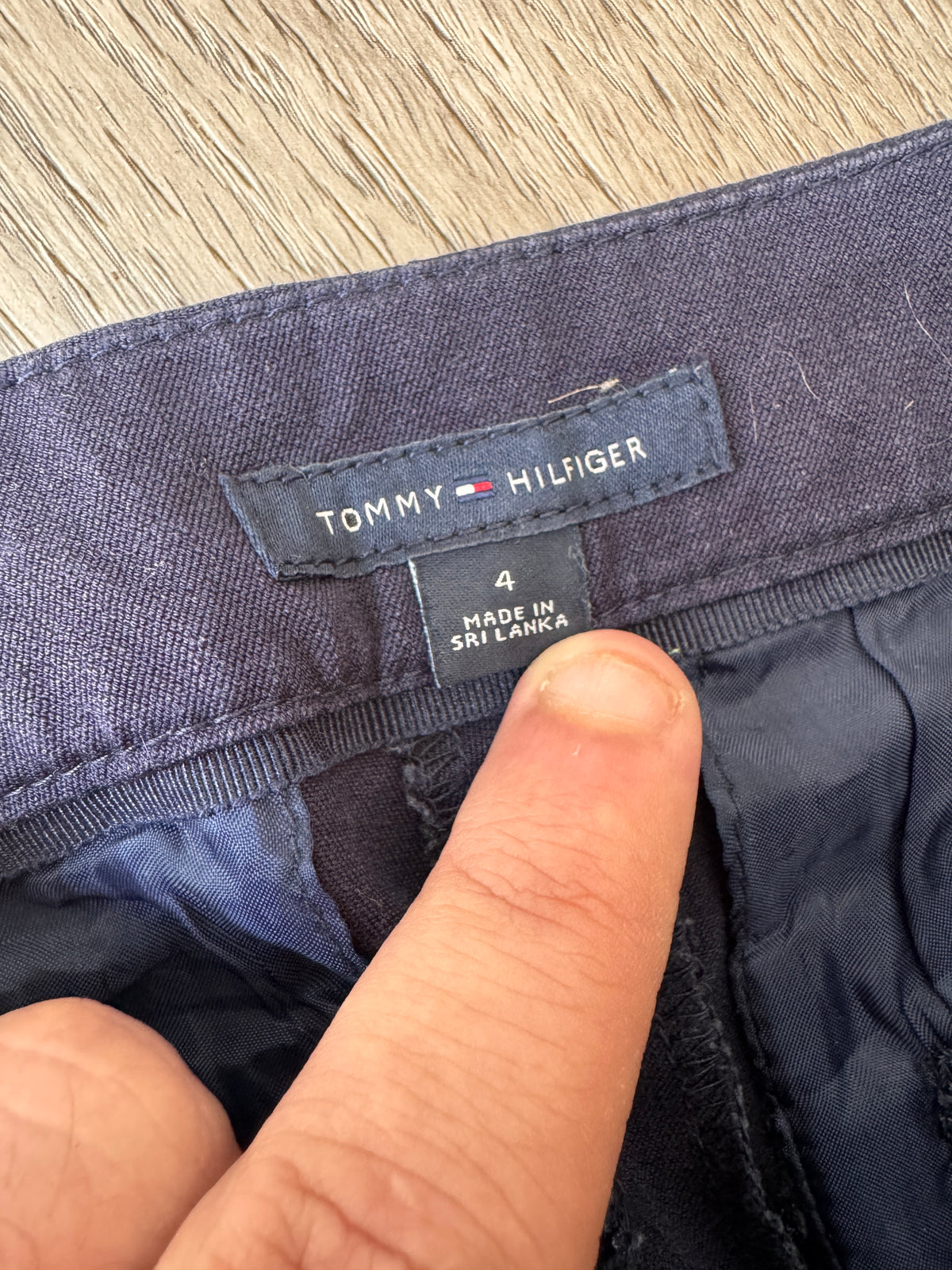 Tommy Hilfiger Womens Trousers Size 4 Navy Blue Black Stripe W 30 L 28