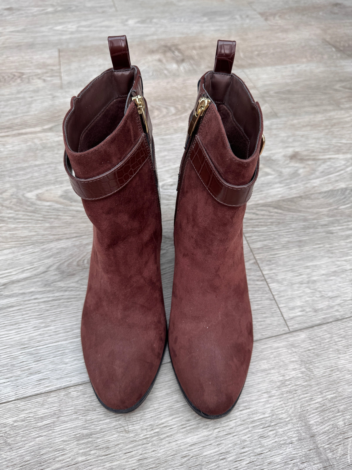 M&S Womens Ankle Boots UK 6.5 Burgundy Suede Effect Block Heel Buckle Zip
