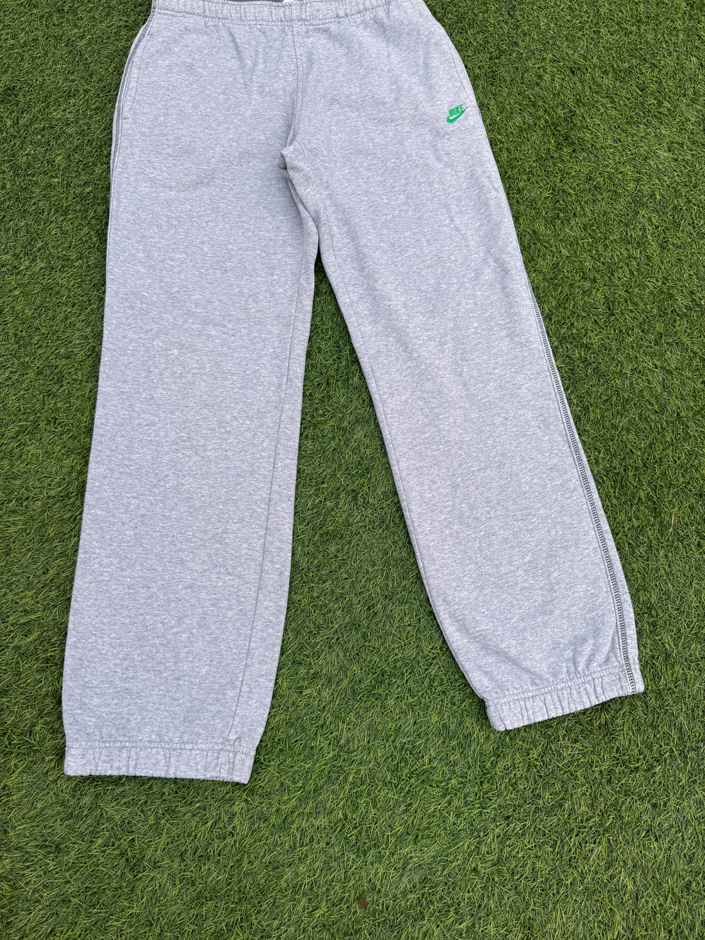 Vintage Nike Joggers Mens Small Grey Green Swoosh Sweatpants Cuffed Y2K
