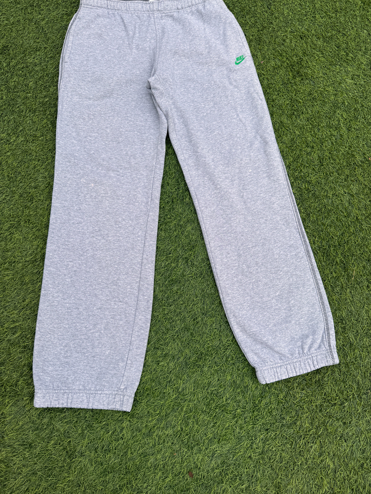 Vintage Nike Joggers Mens Small Grey Green Swoosh Sweatpants Cuffed Y2K