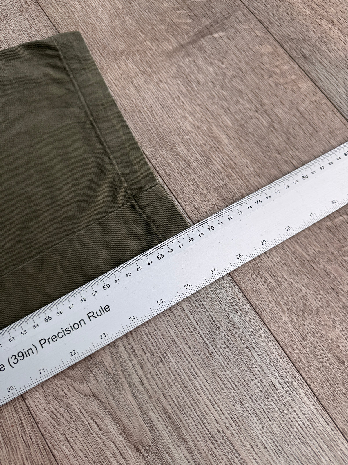 Tommy Hilfiger Vintage Mens Chinos W38 L28 Green Pleated Crest 100% Cotton