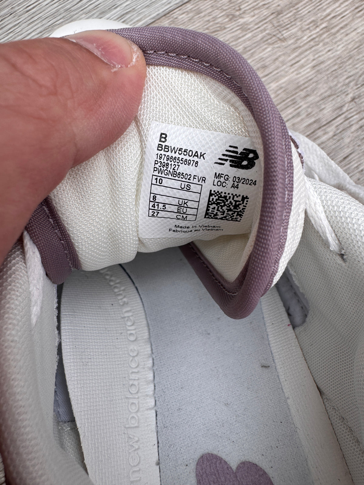 New Balance 550 BBW550AK Womens Trainers UK 8 EU 41.5 White Purple
